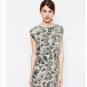Ganni Dress in Darwin Floral Print - Black / S